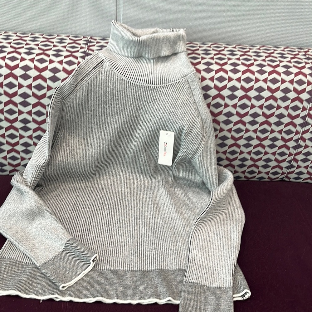 Fashion Mia Men’s Turtleneck Gray Sweater - NWT